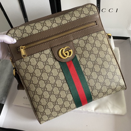 New Arrivals Gucci Crossbody Bags for Men in 191479