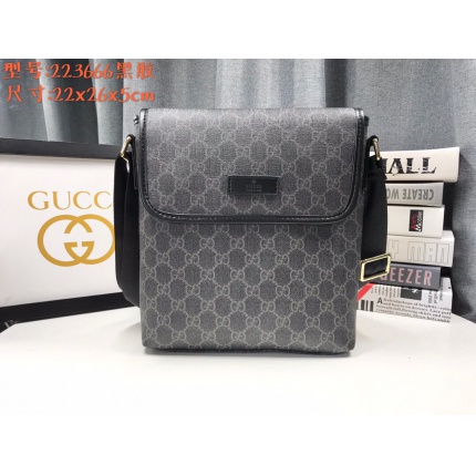 New Arrivals Gucci AAA quality Crossbody Bags For Men in 191500