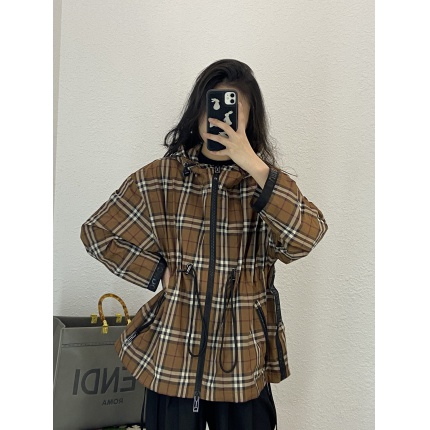 New Arrivals Burberry Jackets For Women in 191615