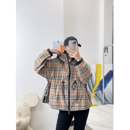 New Arrivals Burberry Jackets For Women in 191616