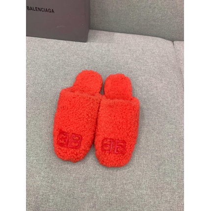 New Arrivals Balenciaga Fur Slippers Size 36-45 in 191656