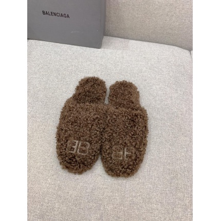 New Arrivals Balenciaga Fur Slippers Size 36-45 in 191657
