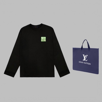 Louis Vuitton Long-Sleeved T-shirts for Men in 191711