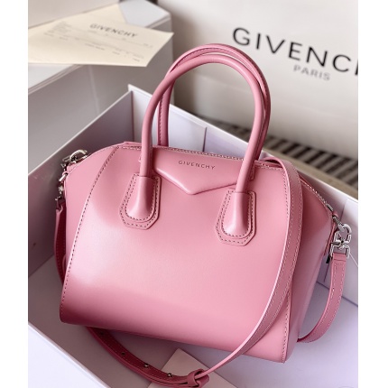 New Arrivals Givenchy High quality Handbags in 191855