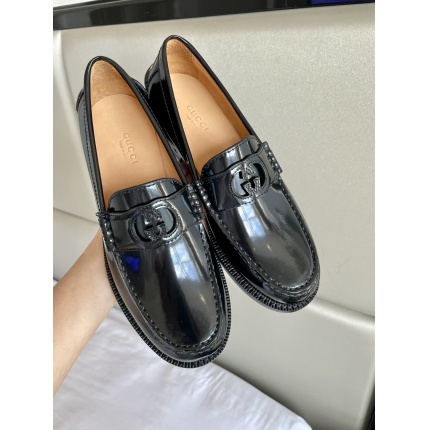 New Arrivals Gucci Loafers For Women in 191948