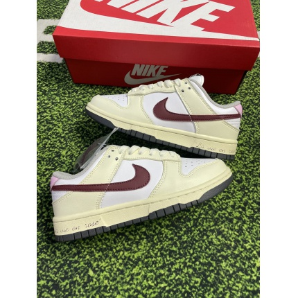 Nike Dunk Low Shoes for Women in 191956