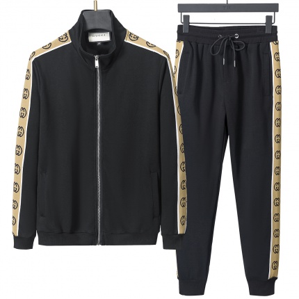 New Arrivals Gucci Tracksuits For Men in 192063