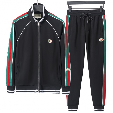 New Arrivals Gucci Tracksuits For Men in 192065