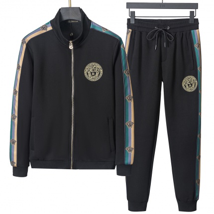 New Arrivals Versace Tracksuits For Men in 192087