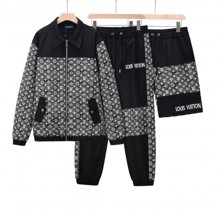 New Arrivals Louis Vuitton Tracksuits For Men in 192116