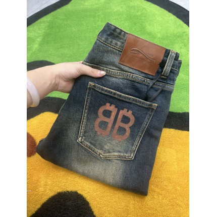 New Arrivals Balenciaga Jeans For Men in 192137
