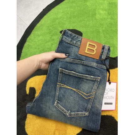 New Arrivals Balenciaga Jeans For Men in 192139