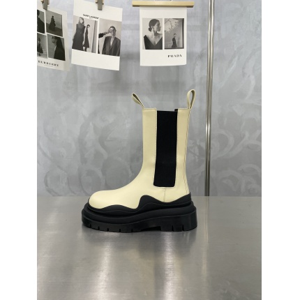 New Arrivals Bottega Veneta Boots Size 36-45 in 192177