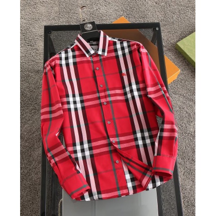 Burberry Long-Sleeved Polo Shirts for Men in 192254