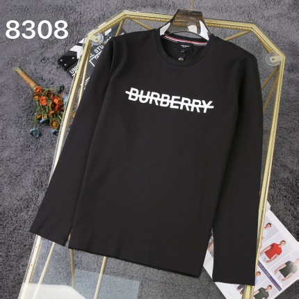 Burberry Long-Sleeved T-Shirts for Men in 192993