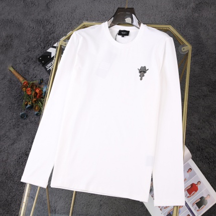 Fendi Long-Sleeved T-Shirts for Men in 192994