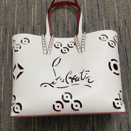 New Arrivals Christian Louboutin Real leather Handbags in 193141