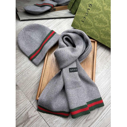 New Arrivals Gucci Winter Scarf and Beanies a Set in 193314