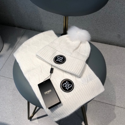 New Arrivals Fendi Scarf and Beanies A set in 193324