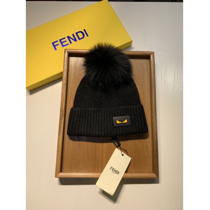 New Arrivals Fendi Beanies in 193330