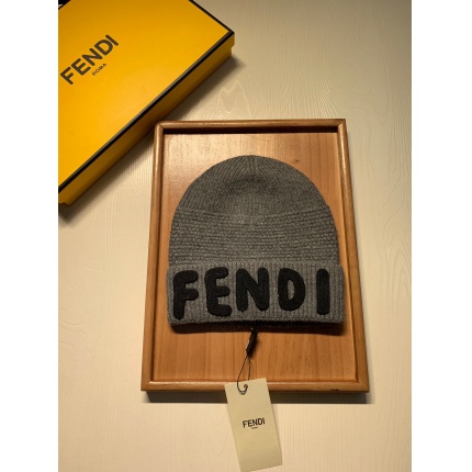 New Arrivals Fendi Beanies in 193339