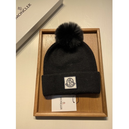New Arrivals Moncler Beanies Hats in 193368