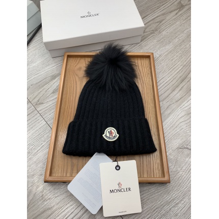 New Arrivals Moncler Beanies Hats in 193375