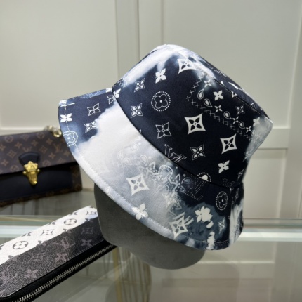 New Arrivals Louis Vuitton AAA quality Hats in 193450