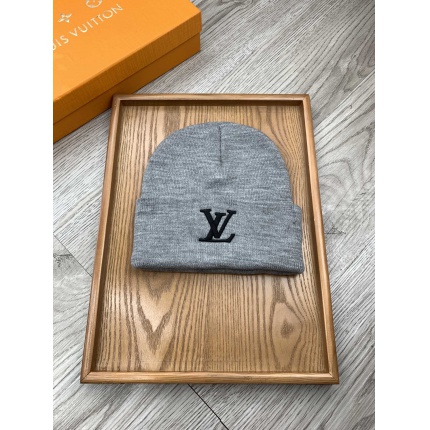 New Arrivals Louis Vuitton Beanies in 193485