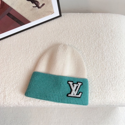 New Arrivals Louis Vuitton Beanies in 193491