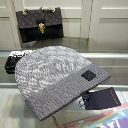New Arrivals Louis Vuitton Beanies in 193495