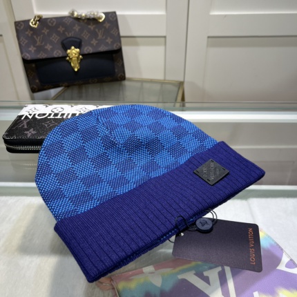 New Arrivals Louis Vuitton Beanies in 193496