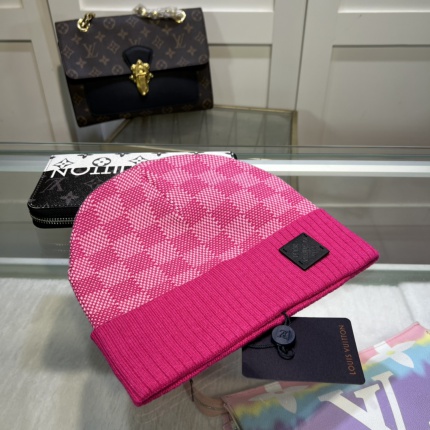 New Arrivals Louis Vuitton Beanies in 193497