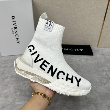 New Arrivals High quality  Givenchy Boots For Men in 193755
