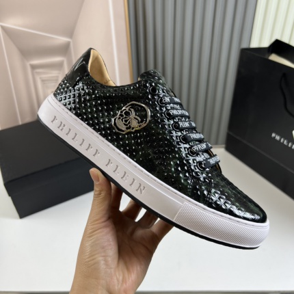 PP Sneakers For Men in 193764