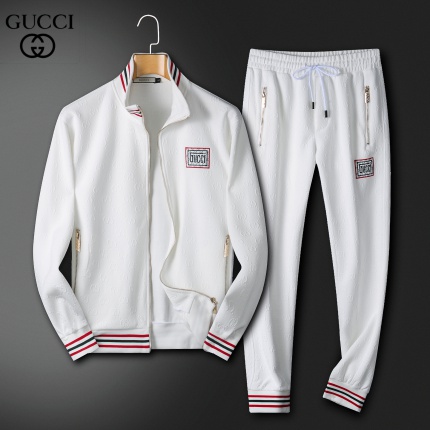New Arrivals Gucci Tracksuits For Men Size M-3XL in 193963
