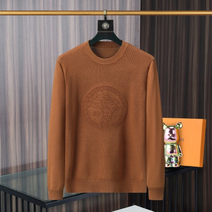 New Arrivals Versace Sweaters For Men in 193978