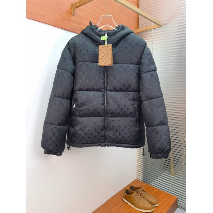 New Arrivals Louis Vuitton Winter Coats For Men in 194117