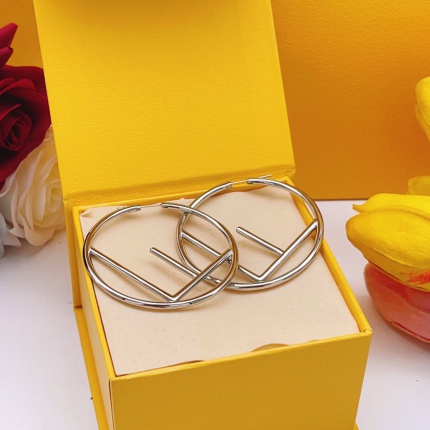 New Arrivals Fendi Earrings in 194258