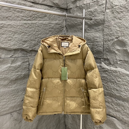 New Arrivals Gucci Down Coats For Men in 194305