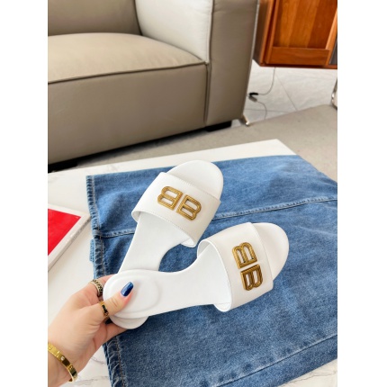 New Arrivals Balenciaga Sandals For Women in 194329