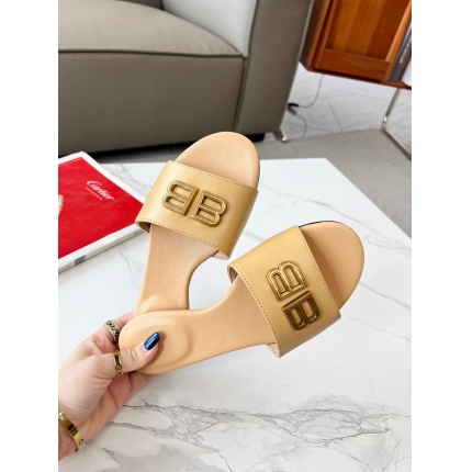New Arrivals Balenciaga Sandals For Women in 194330