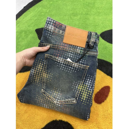 New Arrivals Louis Vuitton Jeans For Men in 194349