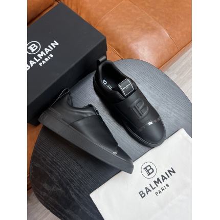 New Arrivals Balmain Sneakers For Men in 194438