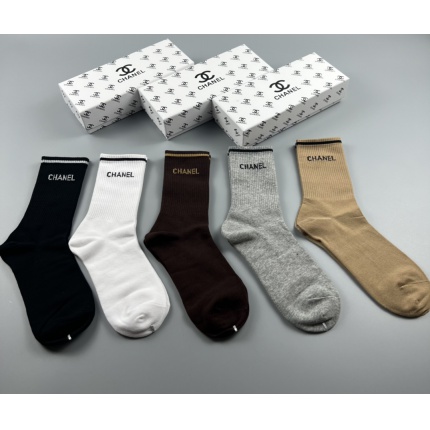 New Arrivals Chanel Socks A pack 5 Pairs in 194465