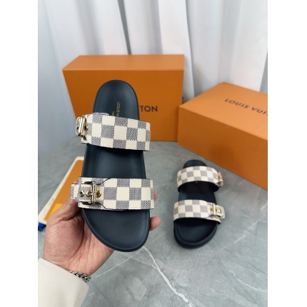 New Arrivals Louis Vuitton Slippers For Men in 194684