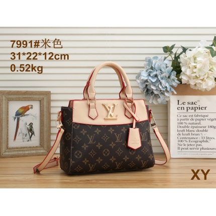 Louis Vuitton Bags in 194750