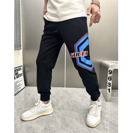 New Arrivals Gucci Pants For Men in 195213