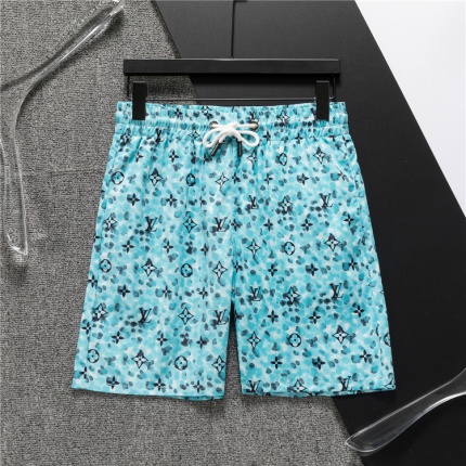 New Arrivals Louis Vuitton Shorts For Men in 195400