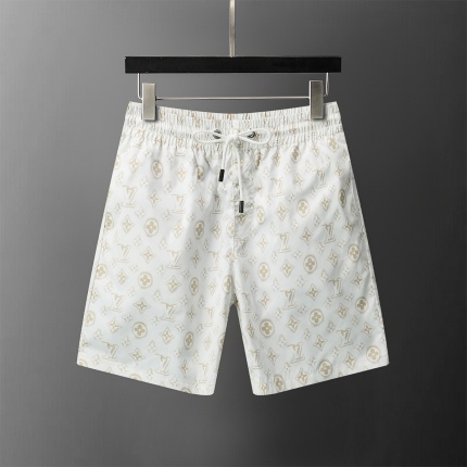 New Arrivals Louis Vuitton Shorts For Men in 195407